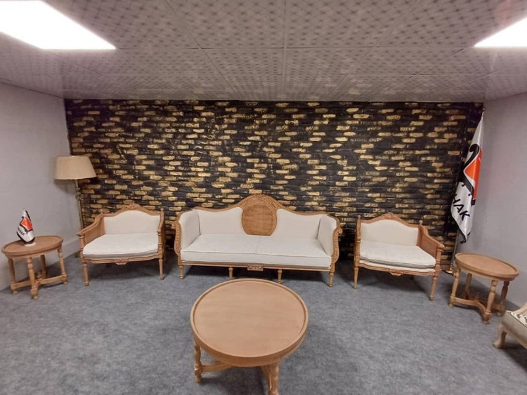 مبل کلاسیک فرانسوی کاجی ۸ نفره