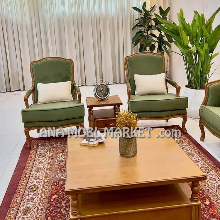 مبل کلاسیک فرانسوی پلاس ۸ نفره